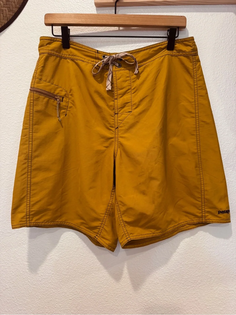 Patagonia Mustard Drawcord Hybrid Shorts - Men's 32